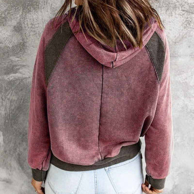 Casual sweatshirt med huva och långa ärmar