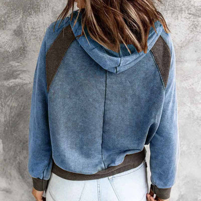 Casual sweatshirt med huva och långa ärmar