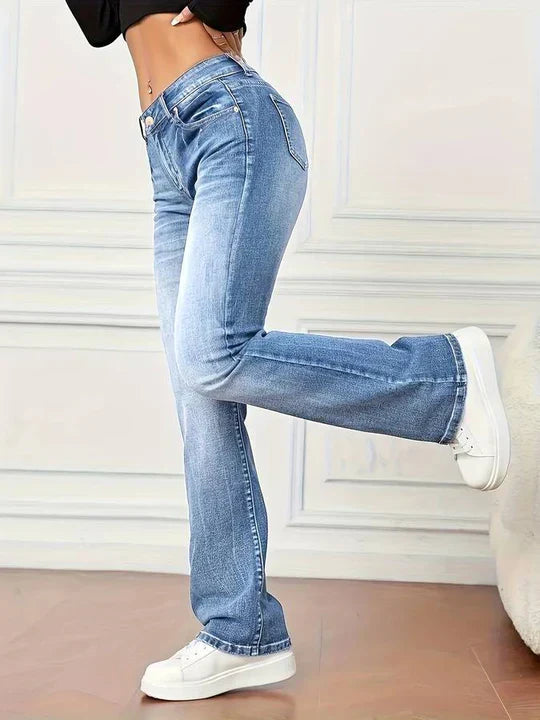 Utsvängda jeans med vintagelook och stretch