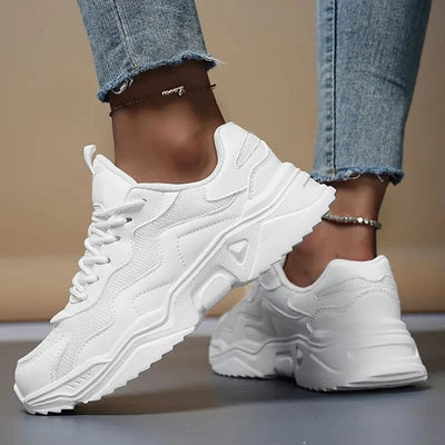 Emmeline – mångsidiga vita sneakers för kvinnor