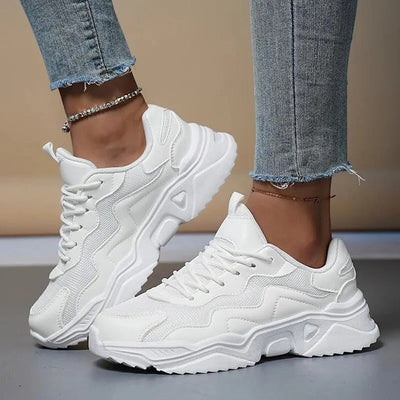 Emmeline – mångsidiga vita sneakers för kvinnor