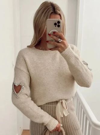 Jumper i trendig hjärtformad halsringning för kvinnor