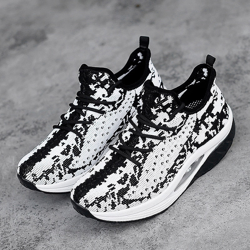 Reva - Stilrena Strump Sneakers med Luftsula