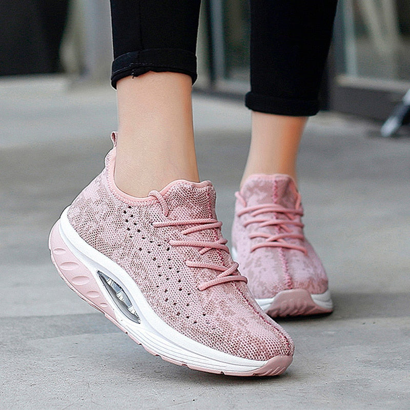 Reva - Stilrena Strump Sneakers med Luftsula