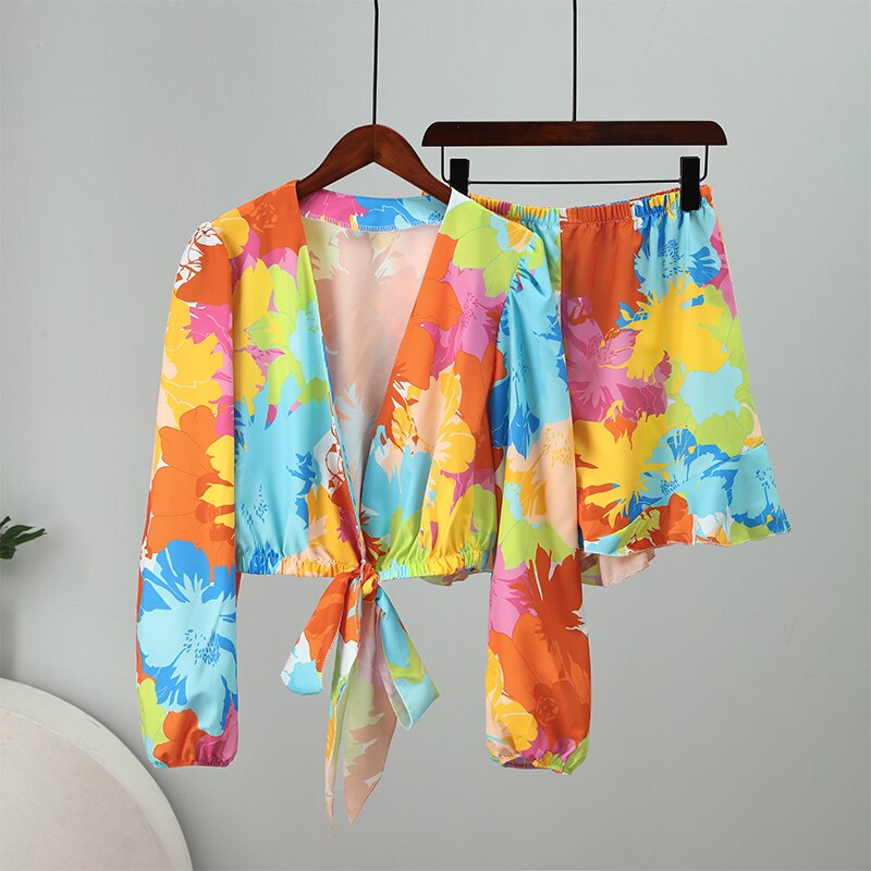 Fatima - Kvinnor Crop Top & Shorts Set