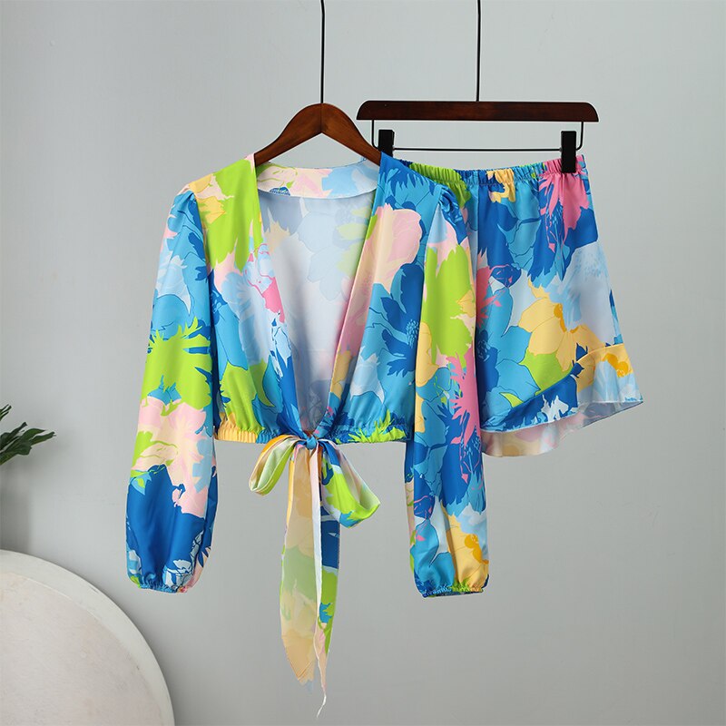 Fatima - Kvinnor Crop Top & Shorts Set