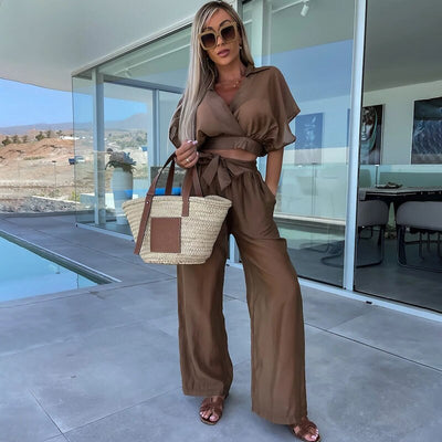 Christina - Stilig Tvådelad Set med Knytning