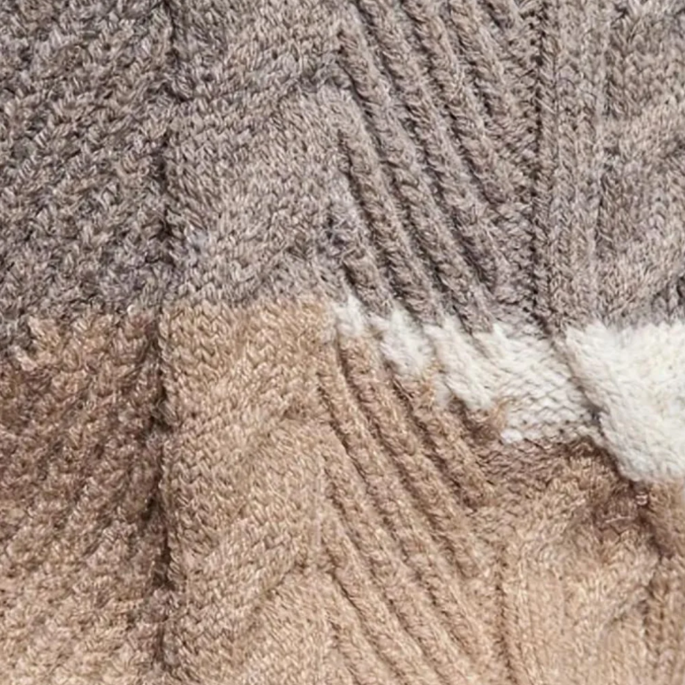 Ladislau – stickad herrtröja med kontrastmönster