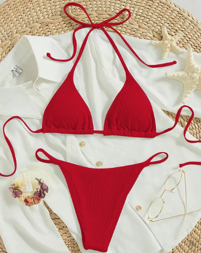 Zoey - blå bikini med högt band och v-ringning