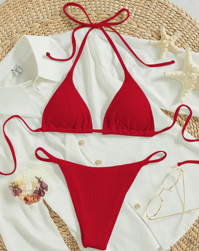 Zoey - blå bikini med högt band och v-ringning