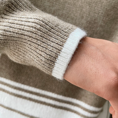 Razvan – modern stickad herrtröja med rund hals