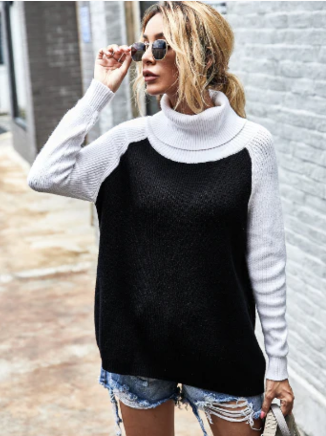 Turtleneck tröja med färgade block - Charliena