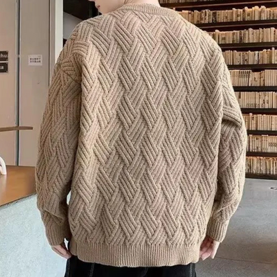 Kronid –trendig och löst stickad herrtröja