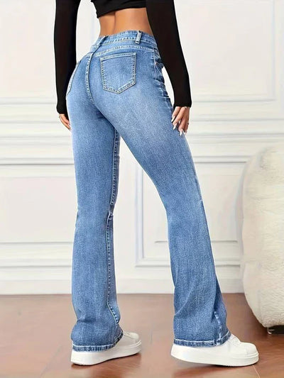 Utsvängda jeans med vintagelook och stretch