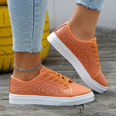 Sophia – beiga sneakers med snörning