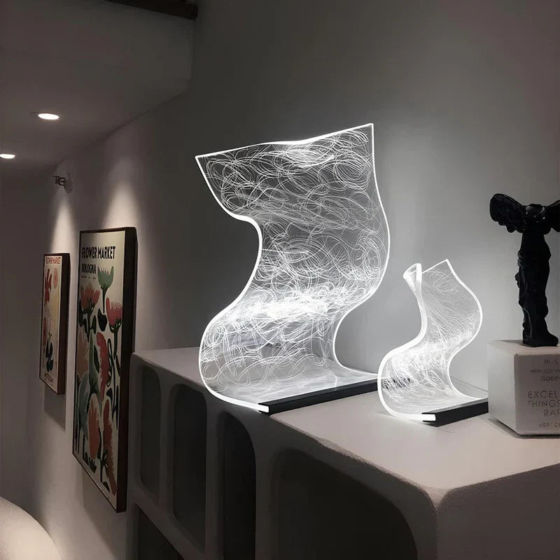 Acryllux | elegant led bordlampe med moderne design