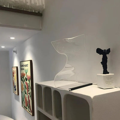Acryllux | elegant led bordlampe med moderne design