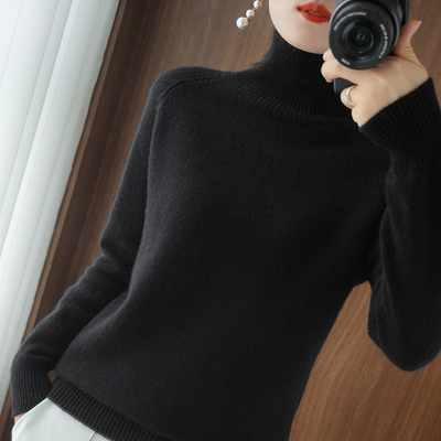Faye - Tröja med Turtleneck för Kvinnor